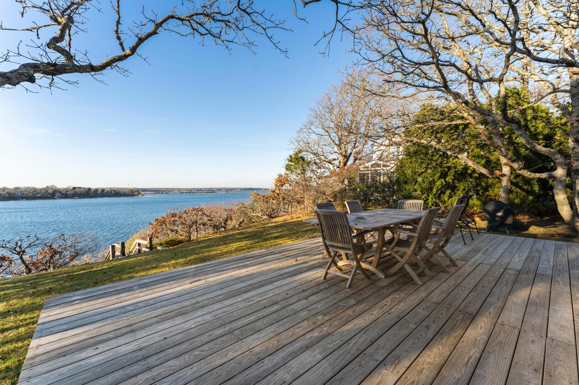 Private Beach Waterfront Oak-Bluffs Family Cottage Oak Bluffs Esterno foto