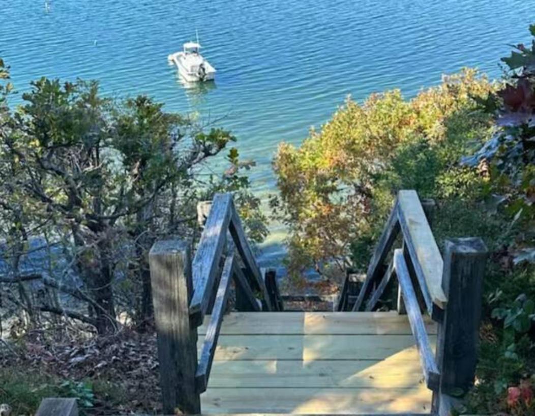 Private Beach Waterfront Oak-Bluffs Family Cottage Oak Bluffs Esterno foto